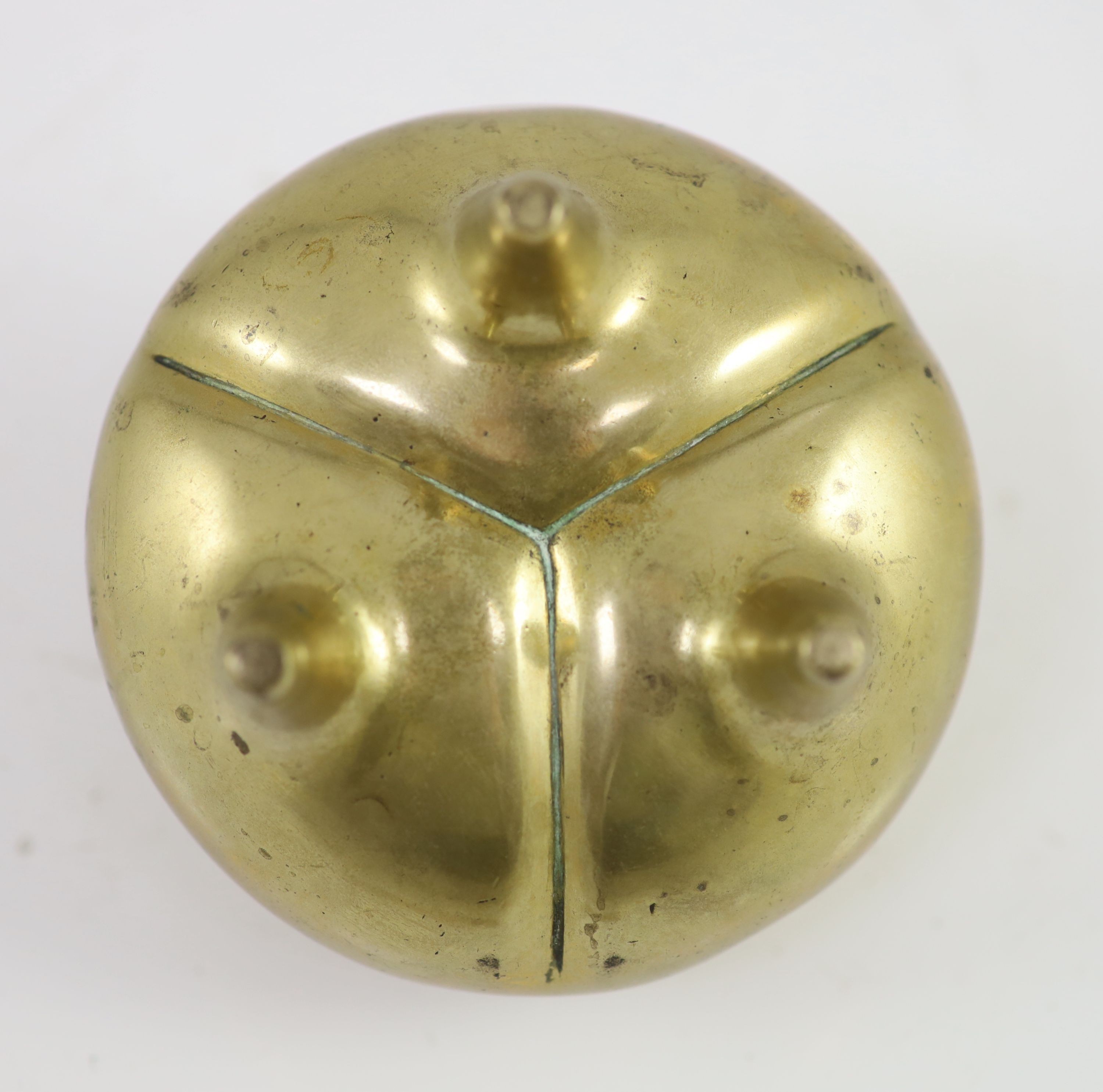 A Chinese bronze tripod censer, 18th/19th century, 11.5cm diameter